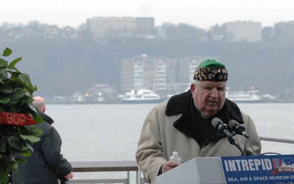 Pearl Harbor vets honored during ceremony at Intrepid Museum