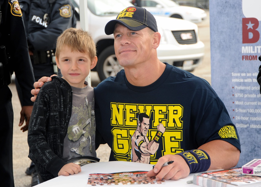 WWE star visits Naval Station Norfolk