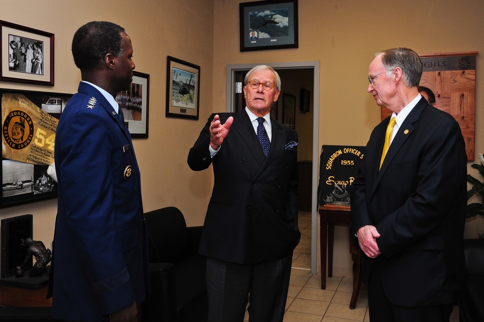 Tom Brokaw receives honorary Doctor of Letters from Air University