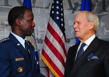 Tom Brokaw receives honorary Doctor of Letters from Air University