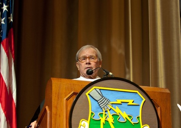 Tom Brokaw receives honorary Doctor of Letters from Air University