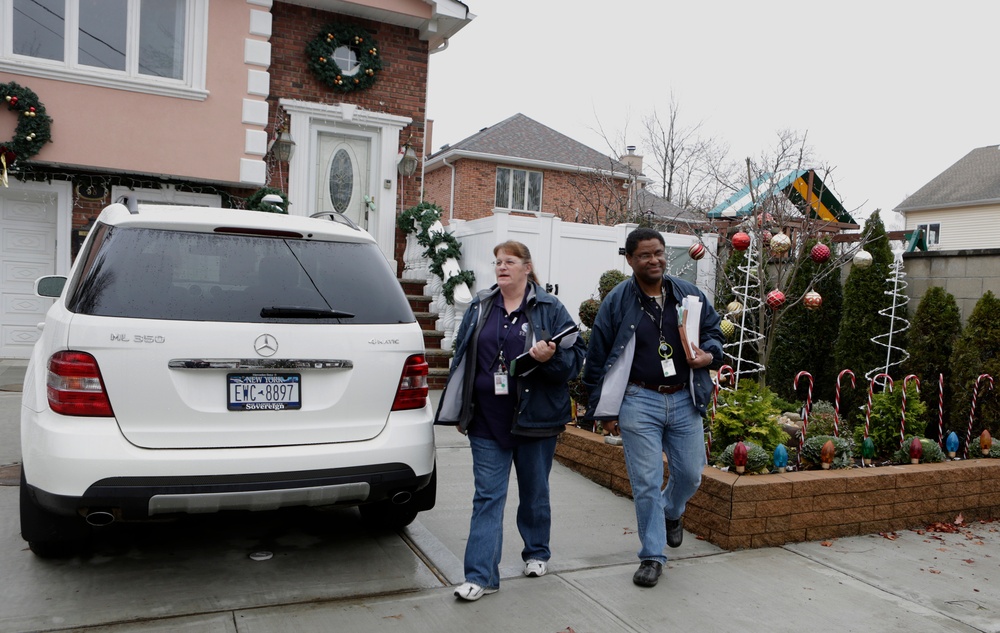 FEMA Surge Capacity Force canvases Staten Island