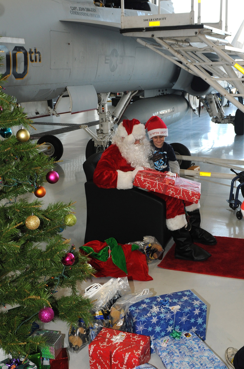 VR-57 Make-A-Wish Holiday Salute