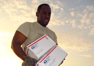 Army delivers mail before Christmas