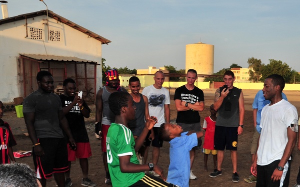 USS Halyburton (FFG 40)