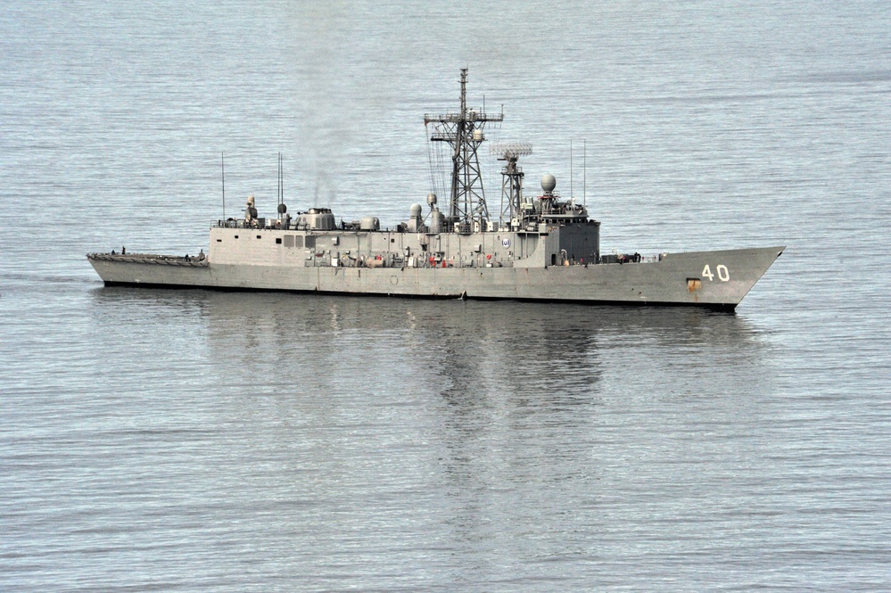 USS Halyburton (FFG 40)