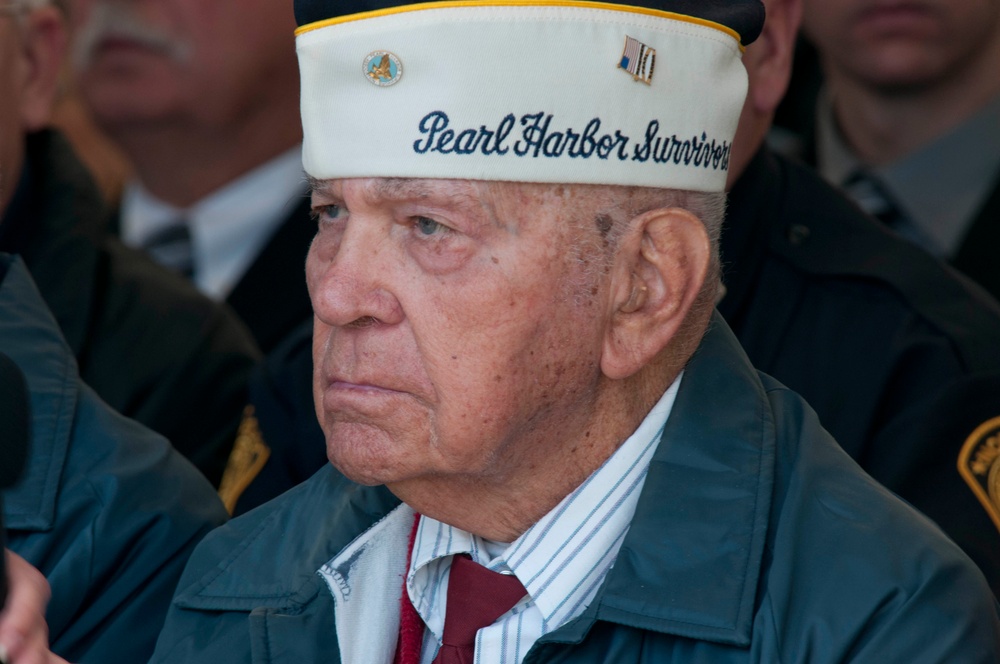 Pearl Harbor survivors commemorate attack