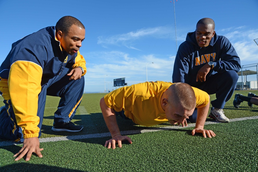 Physical readiness test at Fleet Activities Yokosuka