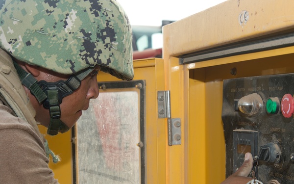 CJTF-HOA members construct Forward Headquarters Element, train for emergency ops