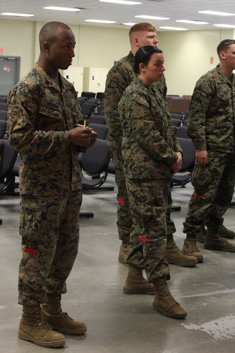 Reservists get ready on the flight line