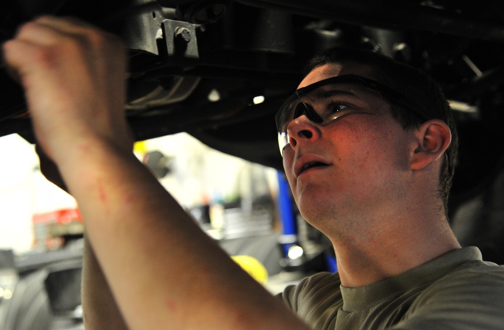 5th Logistics Readiness Squadron: Keeping the Minot mission rolling