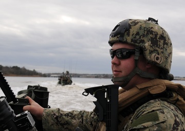 WWE visits Coastal Riverine Force