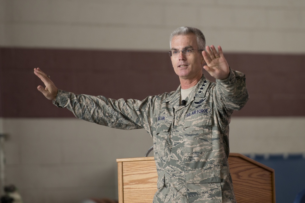 Travis Air Force Base welcomes back General Paul J. Selva, Commander, Air Mobility Command