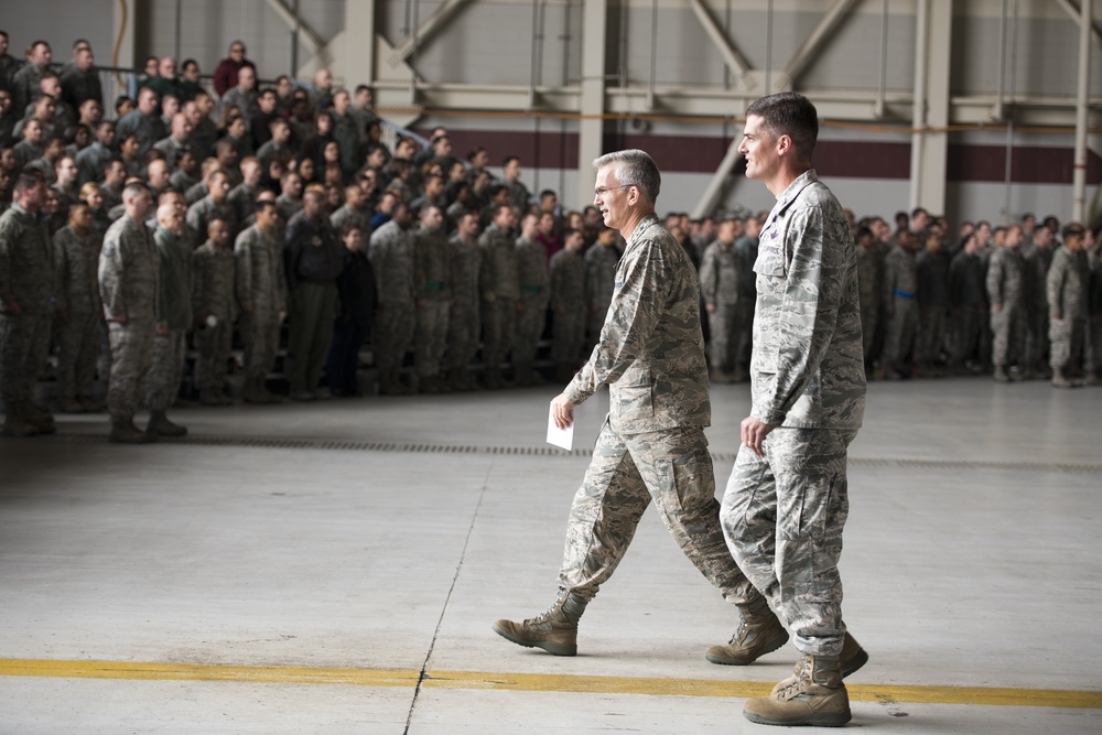 Travis Air force Base welcomes back General Paul J. Selva, Commander, Air Mobility Command