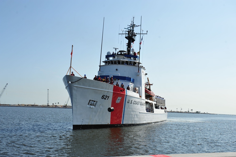 Coast Guard Cutter Valiant homeport shifts to NAVSTA Mayport