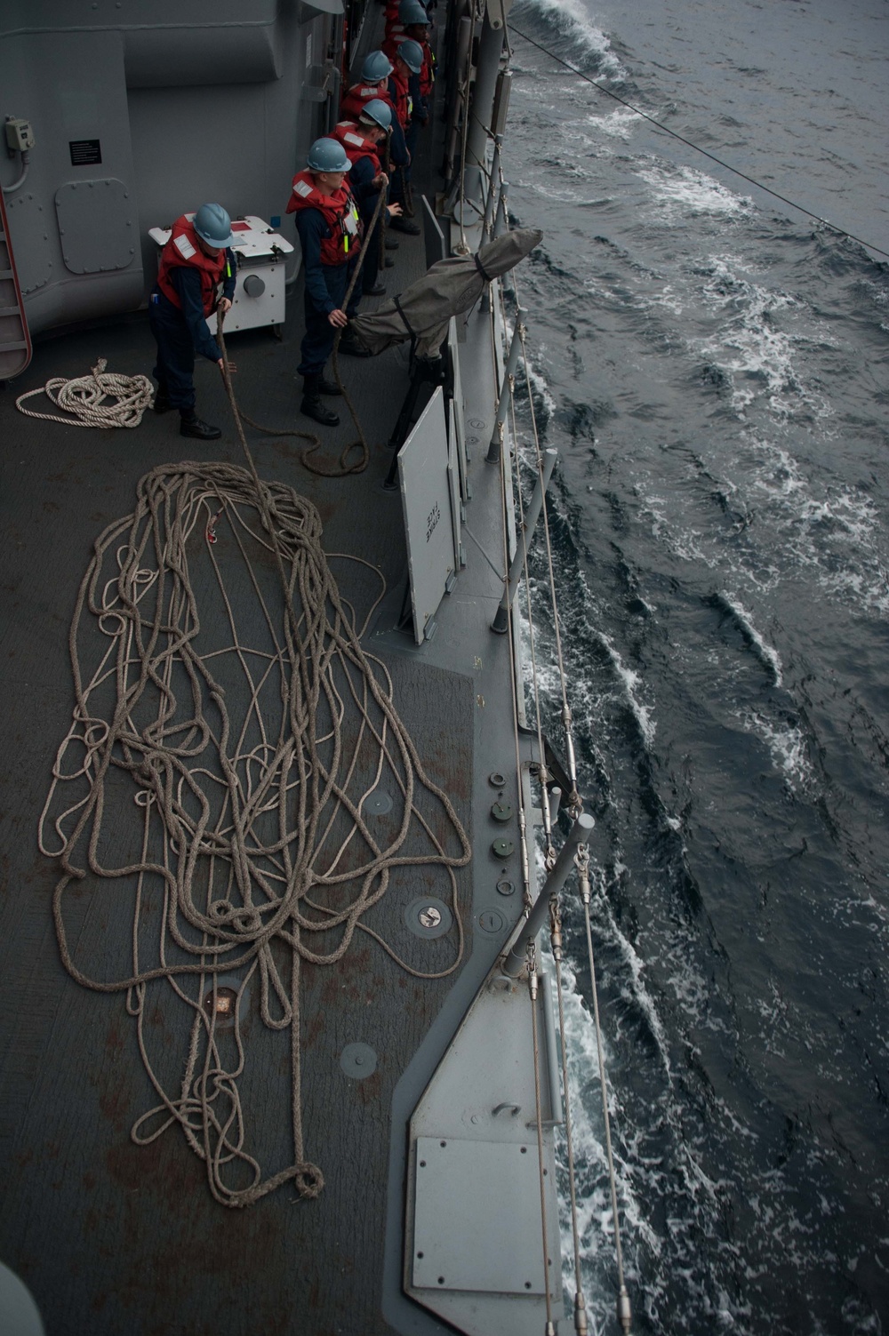 USS Mobile Bay replenishment