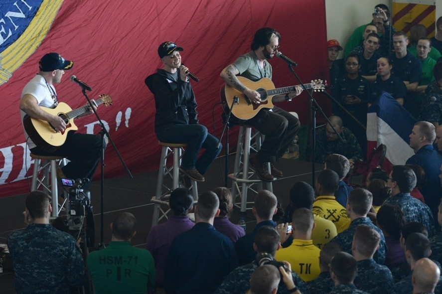 USO holiday tour aboard USS John C. Stennis