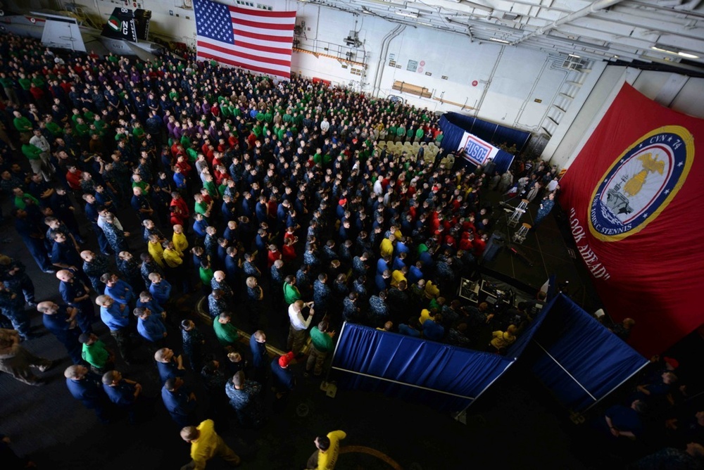 USO holiday tour aboard USS John C. Stennis