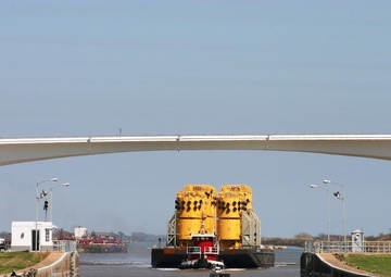 USACE Galveston District to begin maintenance work at Colorado River Locks; advises of temporary lock closures