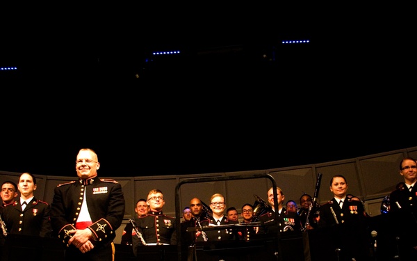 Community comes together at Cherry Point for annual Christmas concert