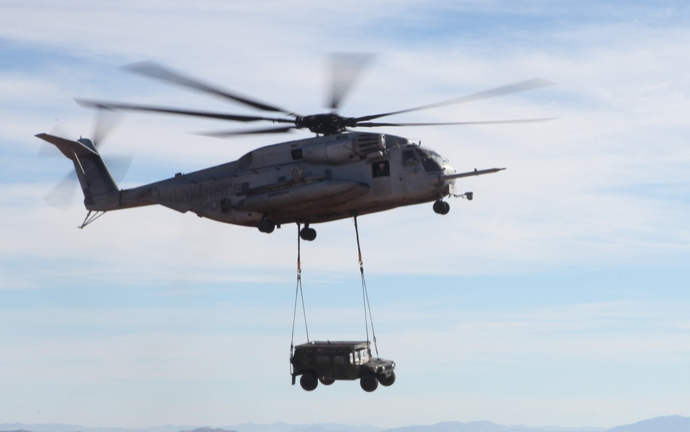 DVIDS - Images - Wolfpack howls with Marines on ground during external ...