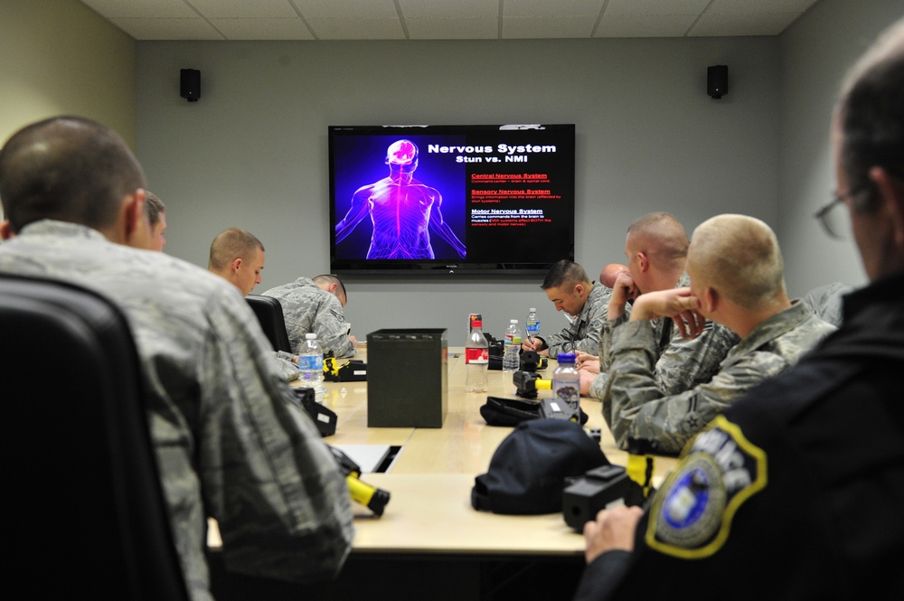 75th SFS Taser training