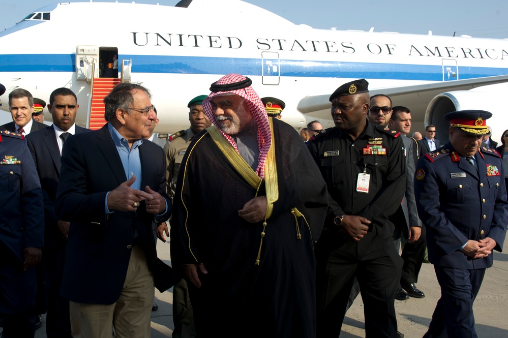 Secretary of defense trip to Kuwait