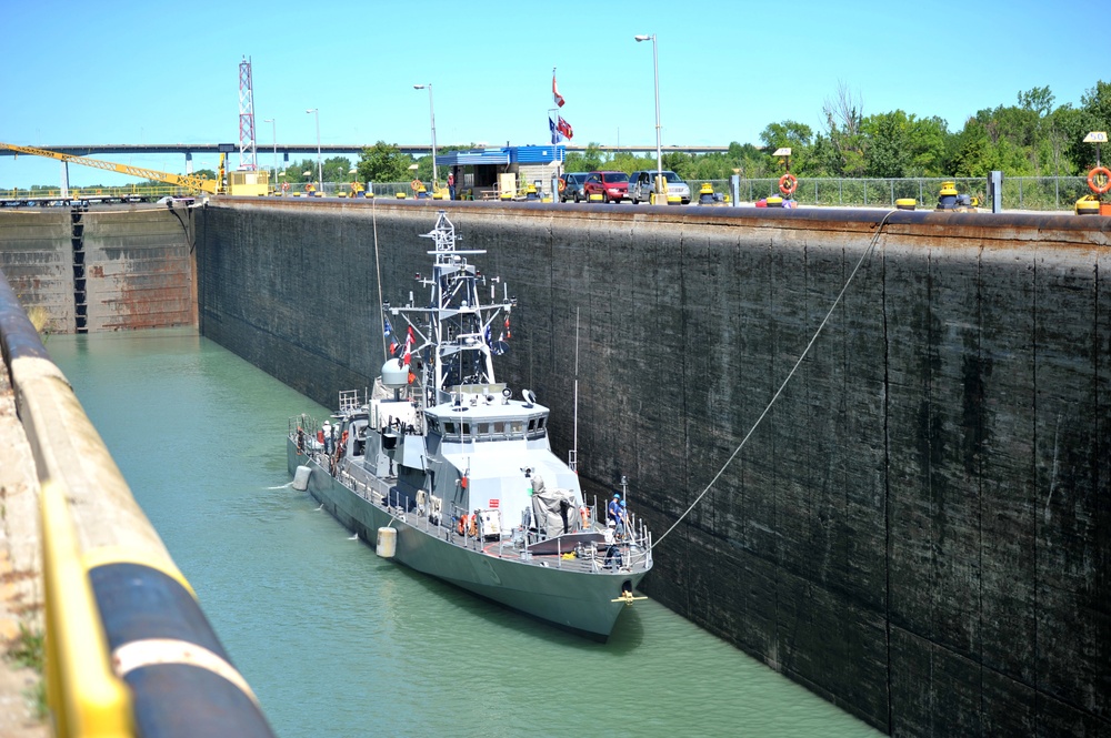 USS Hurricane