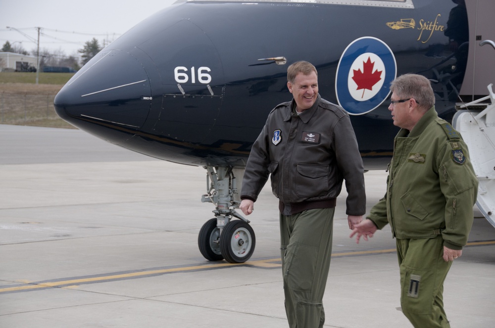 NORAD deputy commander visits Maine Air National Guard.