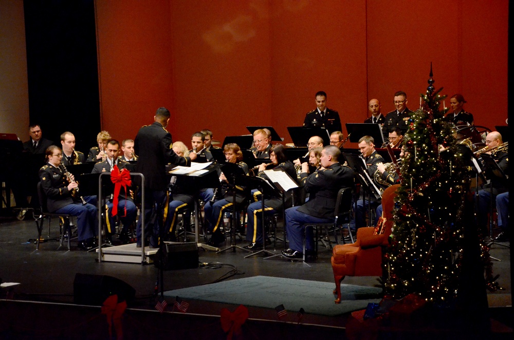 133rd Army Band performs 'A Red, White and Blue Christmas'