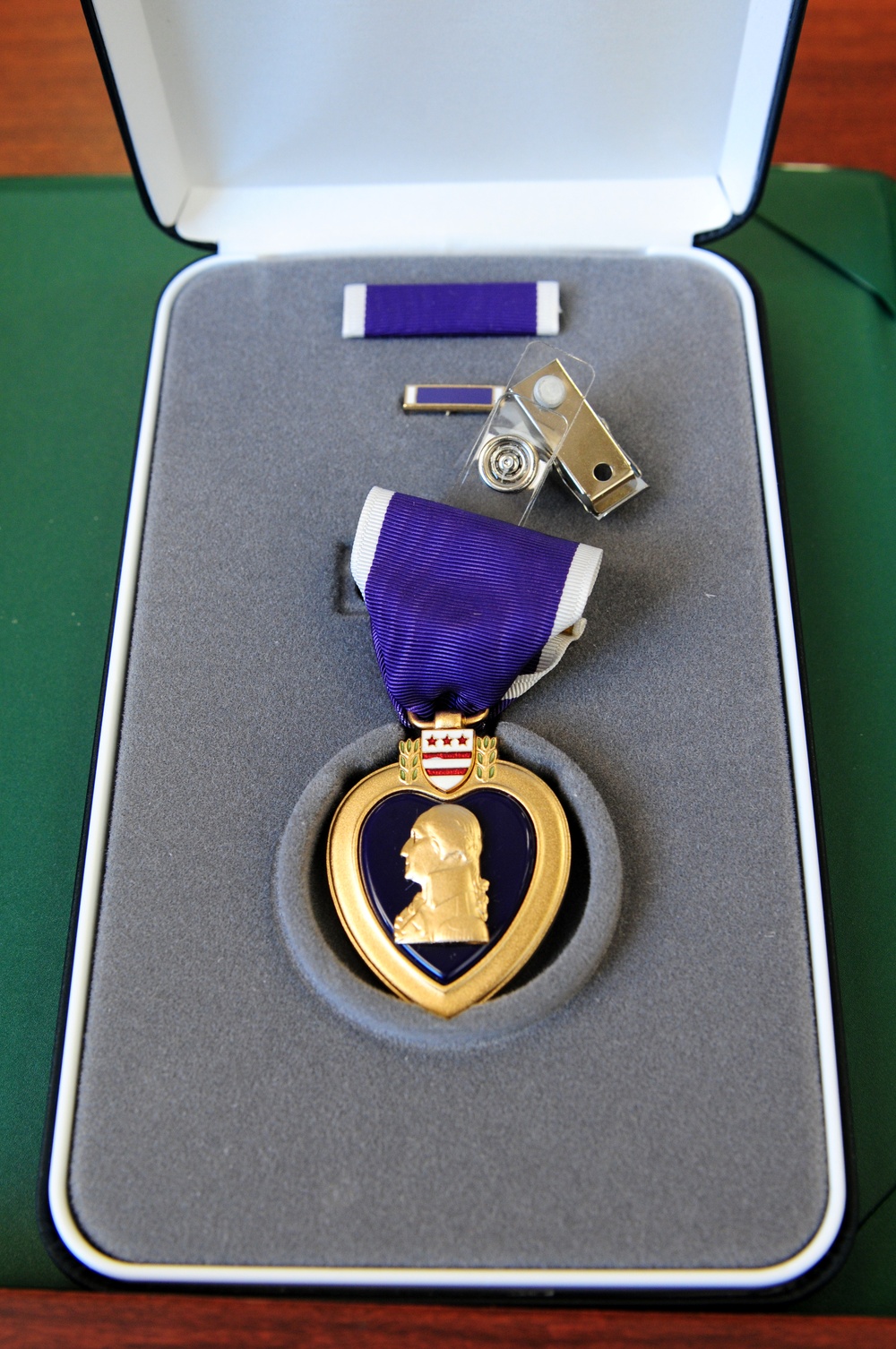 Minnesota soldier receives Purple Heart