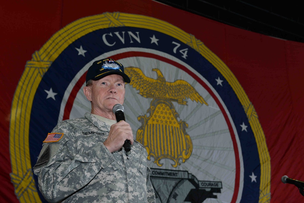 USO-sponsored holiday tour