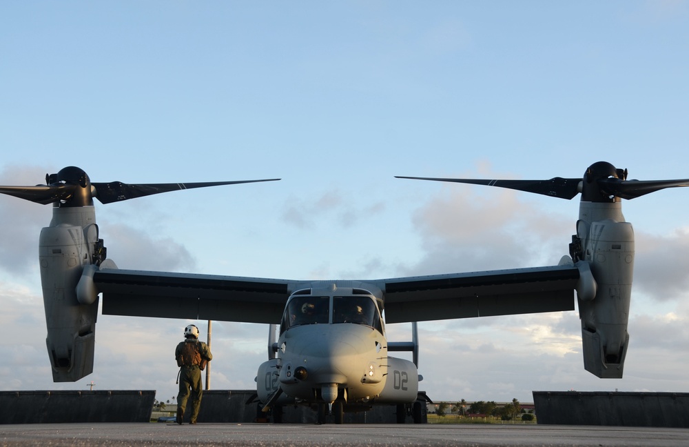 MV-22 Osprey arrival