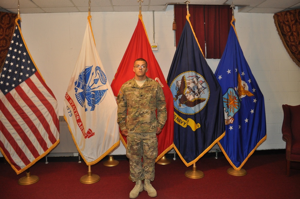 DoMaD presents Purple Heart to Reserve engineer