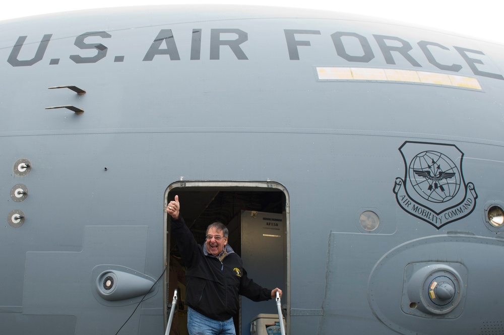 Panetta visits troops overseas