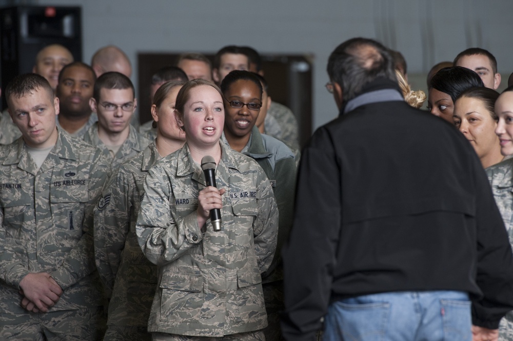 Panetta visits troops overseas