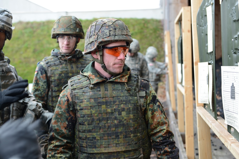 German soldiers target practice at TSC-Wiesbaden Wackernheim Range