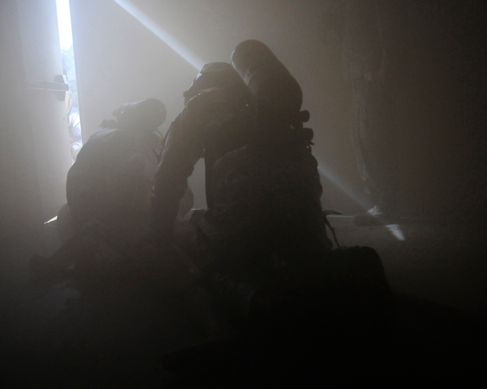 Smoke out fire rescue training