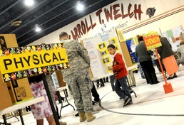 'Strike Force' soldiers take part in school science fair