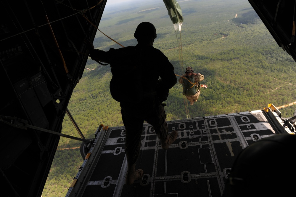 Static line airborne operations