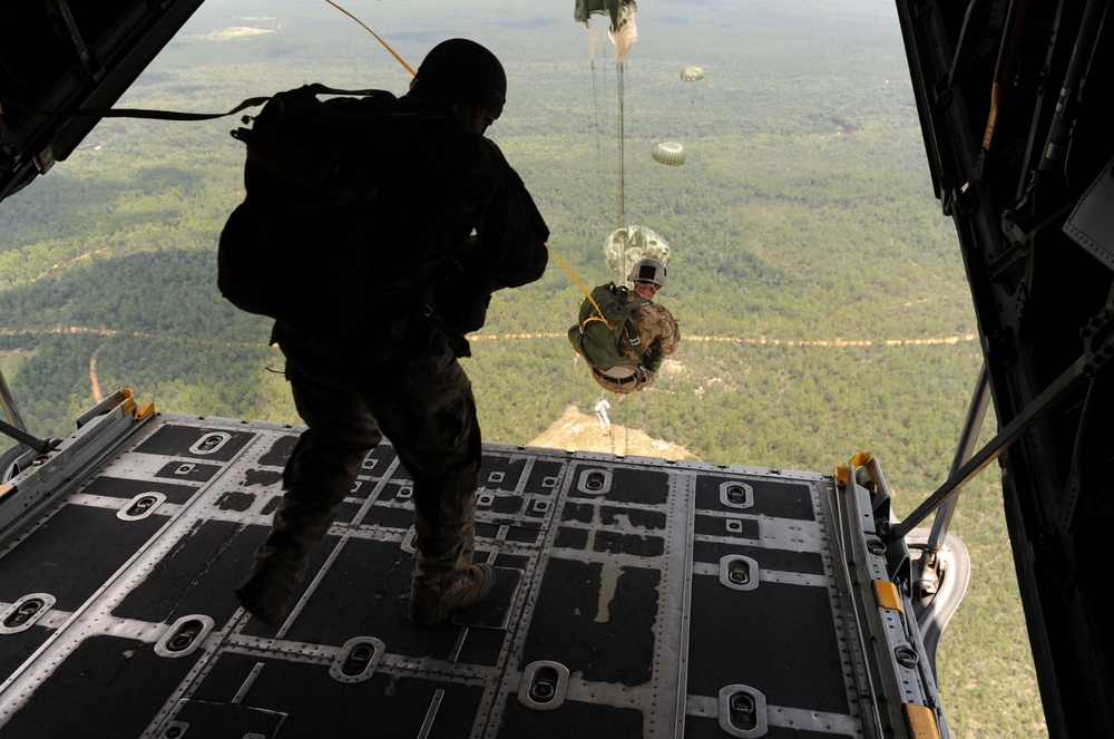 Static line airborne operations