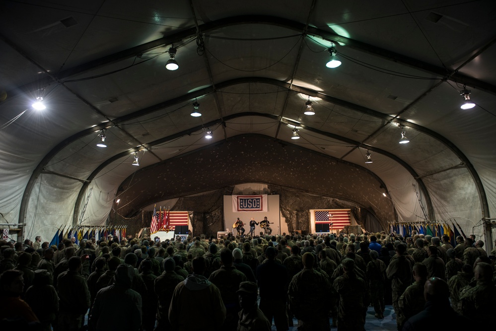 USO Holiday Tour