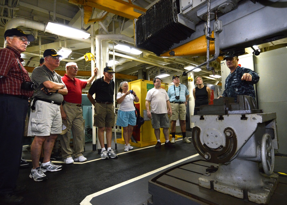 USS Frank Cable tour