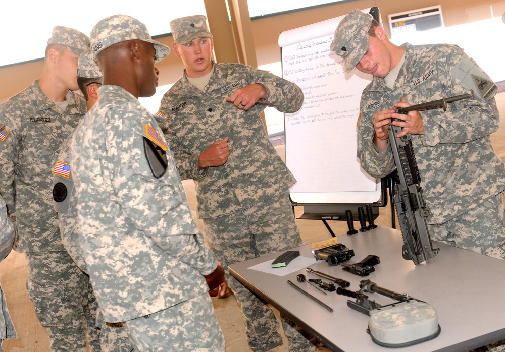 UTEP cadets partner with ‘Steel Tigers’ for weapons training