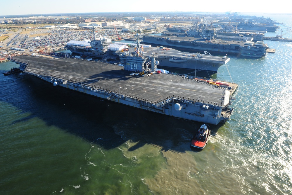 USS Dwight D. Eisenhower