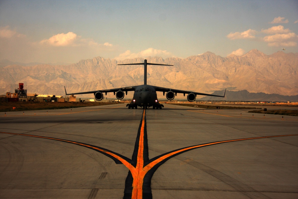 C17 landing