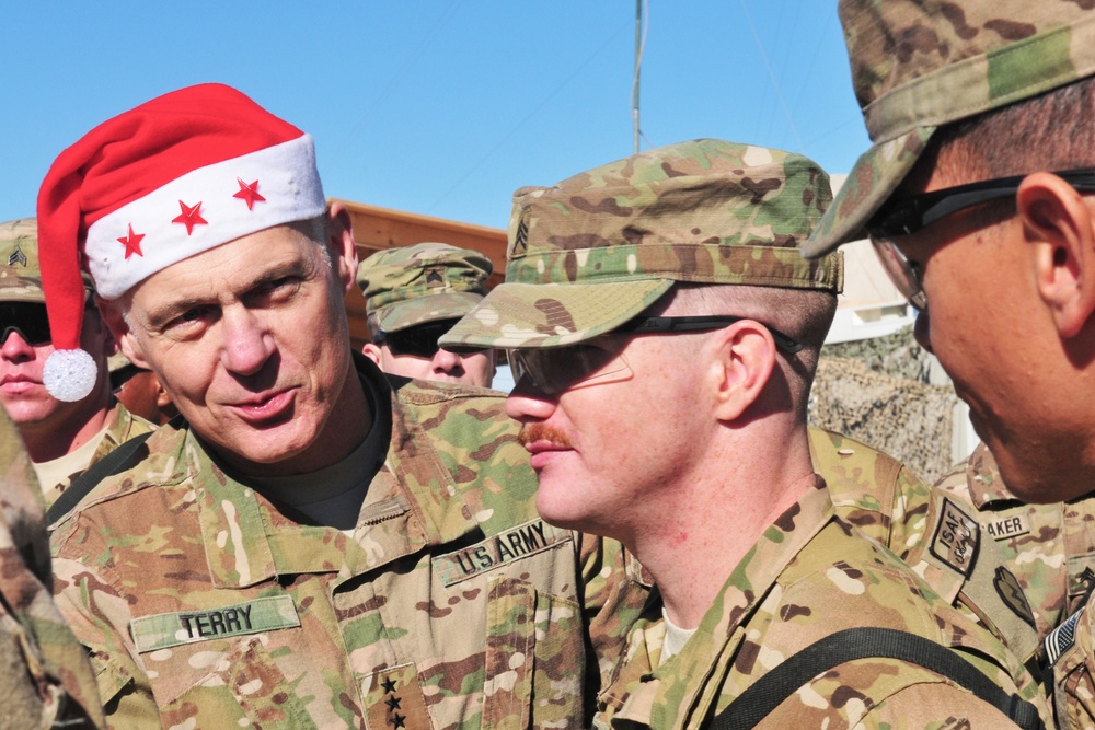 Gen. Allen, top ISAF commanders visit troops Christmas Day