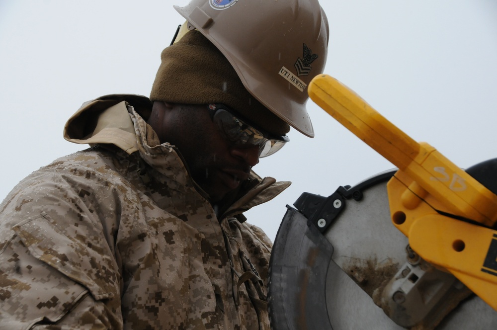 Seabees help with Warrior Recovery Center