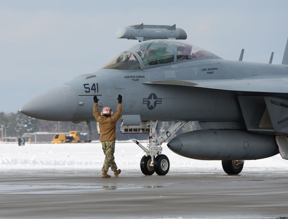 Electronic attack squadron flight operations