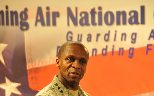 Lt. Gen. McDew visits 153 AW Airmen